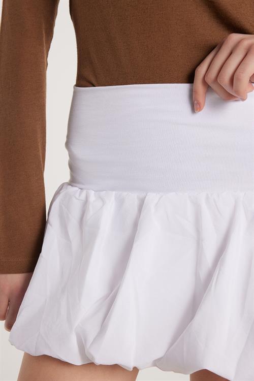 Kadın Slim Fit Pamuklu Lastikli Balon Mini Boy Beyaz Etek
