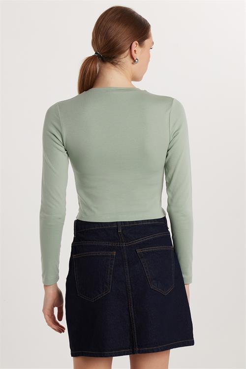 Kadın Slim Fit Pamuklu Uzun Kol Düz Yeşil Bisiklet Yaka Bluz