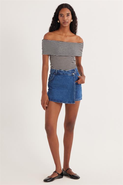 Kadın Slim Fit Dar Kesim Çizgili Straplez Bluz