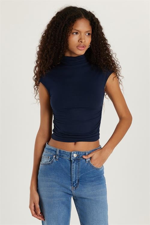 Kadın Regular Fit Sıfır Kol Lacivert Bluz