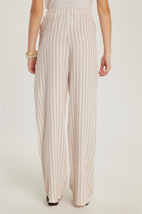 Slim Fit Dar Kesim Beli Bağcıklı Geniş Paça Pantolon