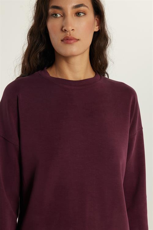 Kadın Modal Kumaş Oversize Geniş Kesim Düşük Kol Bisiklet Yaka Bordo Sweatshirt