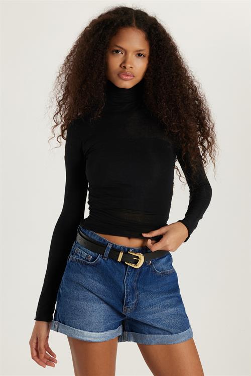 Kadın Slim Fit Dar Kesim Boğazlı Siyah Bluz
