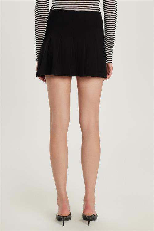 Kadın Slim Fit Dar Kesim Viskon Kumaş Pileli Siyah Mini Etek