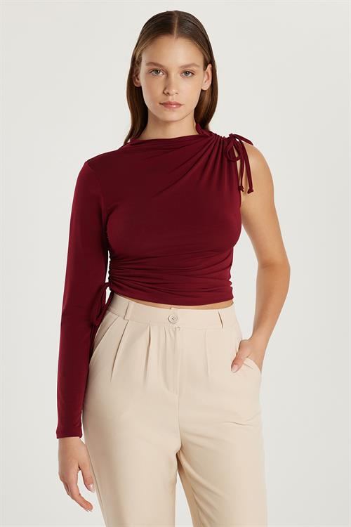 Kadın Slim Fit Dar Kesim Tek Kollu Yandan Bağcık Detaylı Bordo Bluz