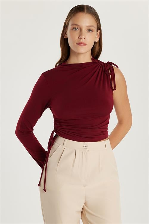 Kadın Slim Fit Dar Kesim Tek Kollu Yandan Bağcık Detaylı Bordo Bluz