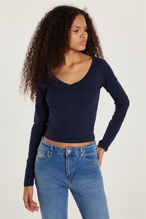 Kadın Slim Fit Dar Kesim Pamuklu Geniş Yaka Lacivert Bluz