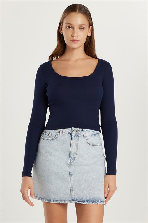 Kadın Modal Kumaş Slim Fit Dar Kesim Uzun Kollu Geniş Yaka Lacivert Bluz