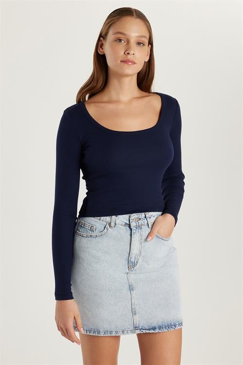 Kadın Modal Kumaş Slim Fit Dar Kesim Uzun Kollu Geniş Yaka Lacivert Bluz