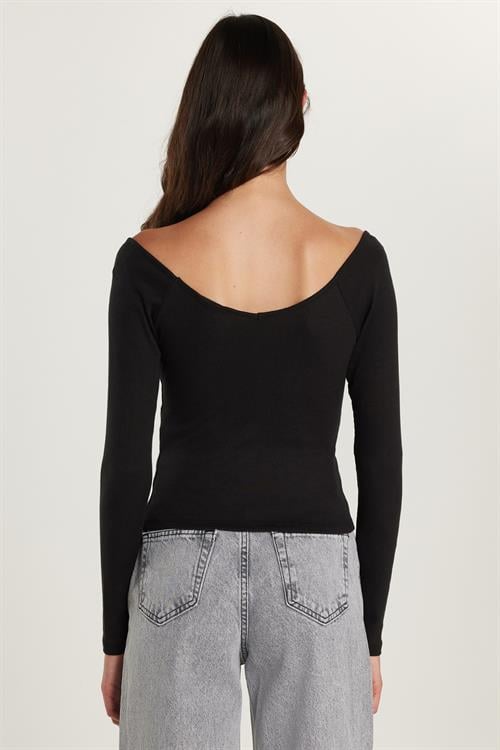 Kadın Modal Kumaş Slim Fit Dar Kesim Uzun Kollu Kayık Yaka Siyah Bluz