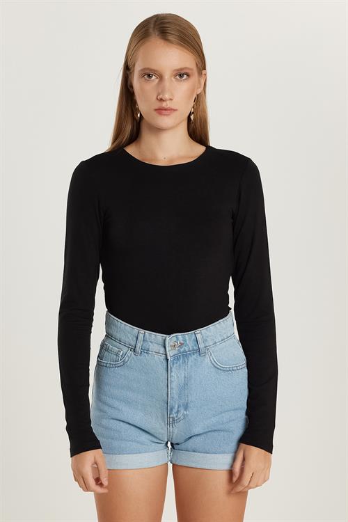 Kadın Slim Fit Dar Kesim Uzun Kollu Bisiklet Yaka Sırt Detaylı Siyah Viskon Bluz