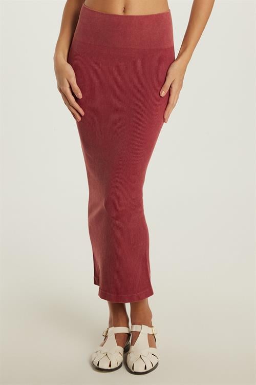Kadın Slim Fit Pamuklu Düz Uzun Bordo Etek