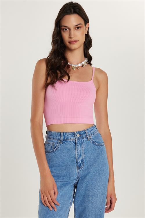Kadın Slim Fit Dar Kesim İnce Askılı U Yaka Pembe Crop Atlet