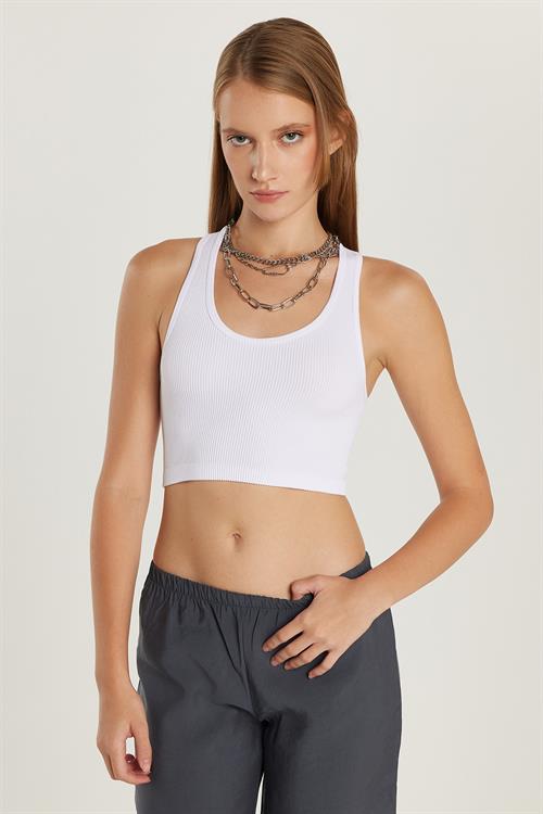 Kadın Slim Fit Dar Kesim Askılı U Yaka Beyaz Crop Atlet