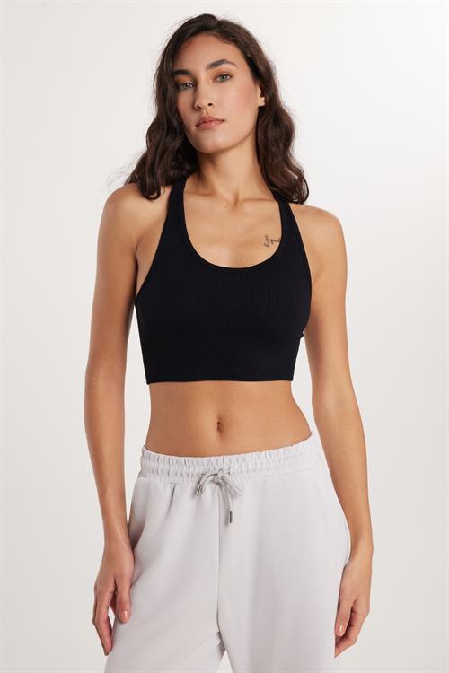 Kadın Slim Fit Dar Kesim Askılı U Yaka Siyah Crop Atlet