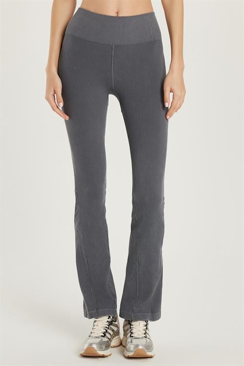 Kadın Slim Fit Dar Kesim Fitilli Dar Paça Gri Pantolon