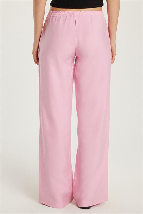 Kadın Regular Fit Beli Lastikli Modal İspanyol Paça Pembe Pantolon
