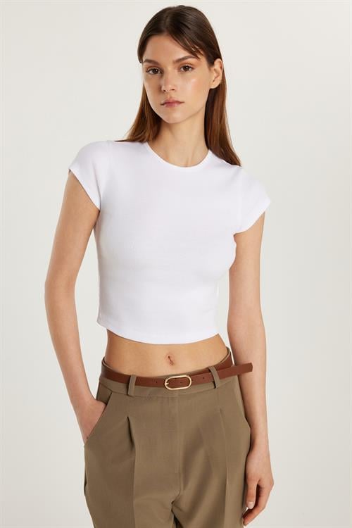 Kadın Modal Kumaş Slim Fit Dar Kesim Kısa Kollu Bisiklet Yaka Beyaz Tişört