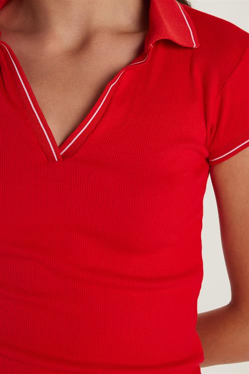 Kadın Modal Kumaş Slim Fit Dar Kesim Kısa Kollu V Yaka Kırmızı Bluz