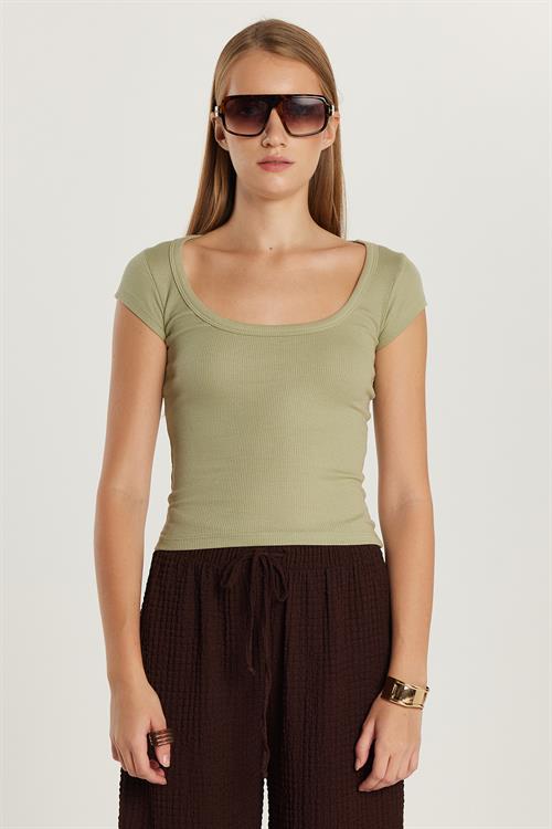 Kadın Modal Kumaş Slim Fit Dar Kesim Kısa Kollu U Yaka Yeşil Bluz