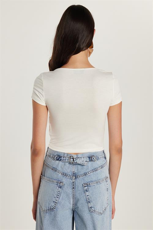 Kadın Slim Fit Dar Kesim Kısa Kollu U Yaka Ekru Bluz