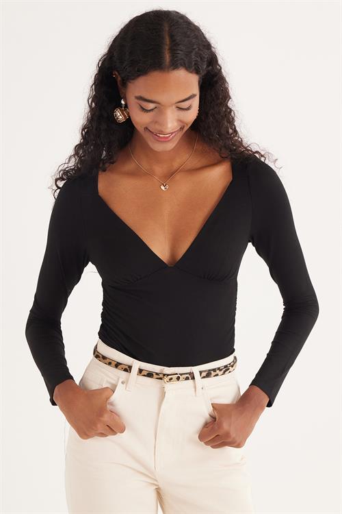 Kadın Slim Fit Dar Kesim Viskon Kumaş V Yaka Siyah Body
