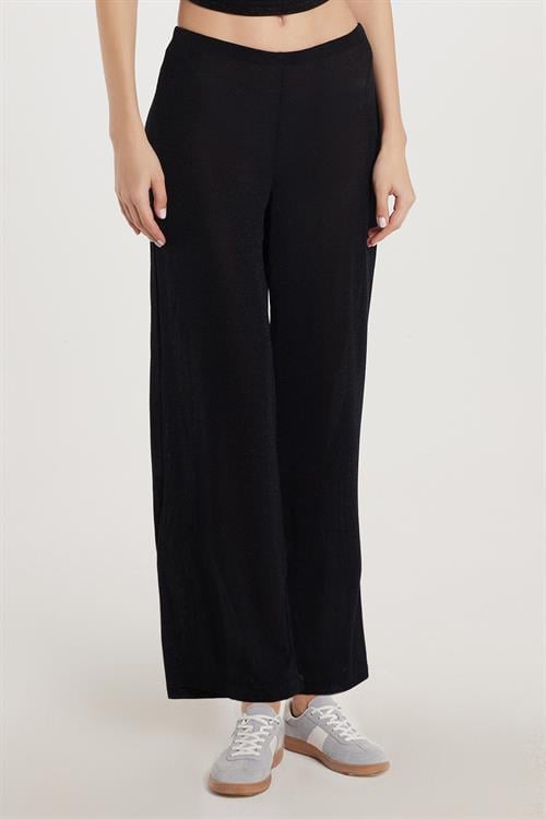 Kadın Slim Fit Dar Kesim Beli Lastikli Palazzo Geniş Paça Siyah Pantolon