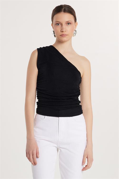 Kadın Slim Fit Dar Kesim Omzu Açık Düz Siyah Bluz