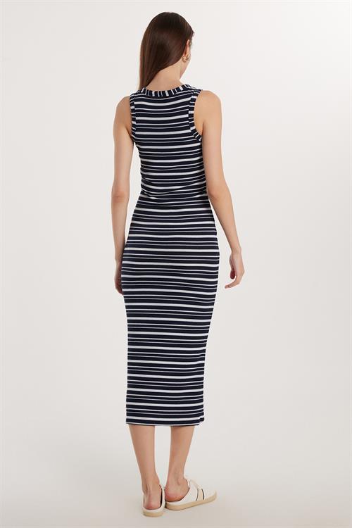Kadın Slim Fit Dar Kesim Sıfır Kol Halter Yaka Çizgili Elbise