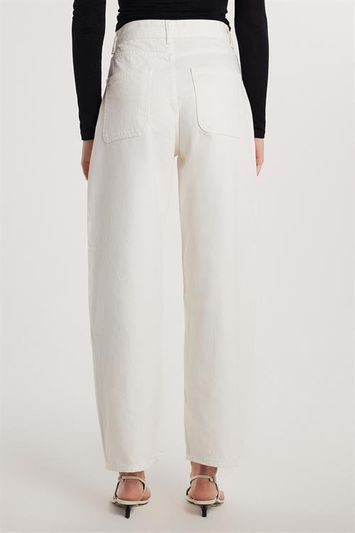 Kadın Regular Fit Yan Cepli Baggy Balon Beyaz Jean Kot Pantolon