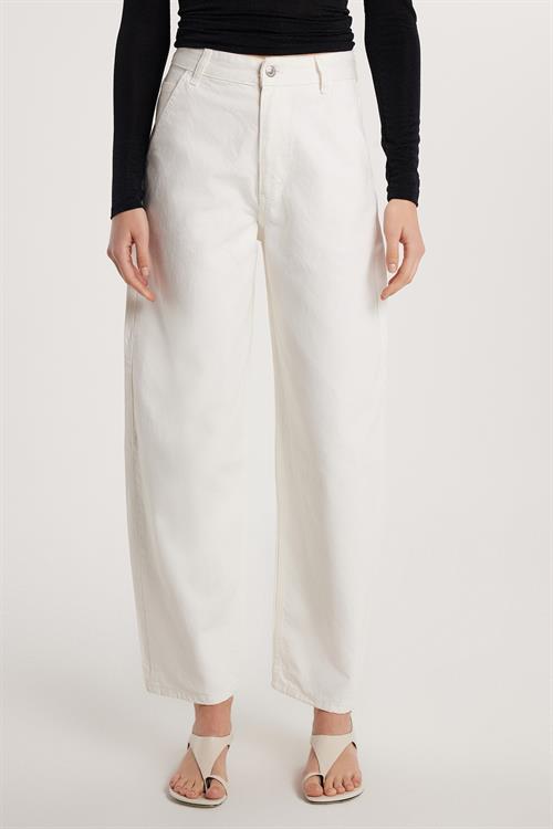 Kadın Regular Fit Yan Cepli Baggy Balon Beyaz Jean Kot Pantolon