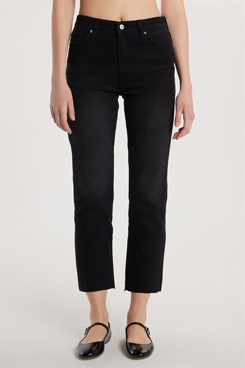 Kadın Regular Fit Cepli Geniş Paça Füme Jean Kot Pantolon