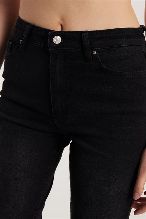 Kadın Regular Fit Cepli Geniş Paça Füme Jean Kot Pantolon