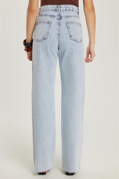 Kadın Regular Fit Cepli Geniş Paça Açık Mavi Jean Kot Pantolon