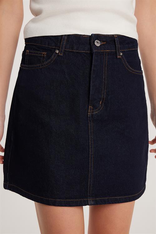Kadın Slim Fit Dar Kesim Cepli Mini Denim Etek