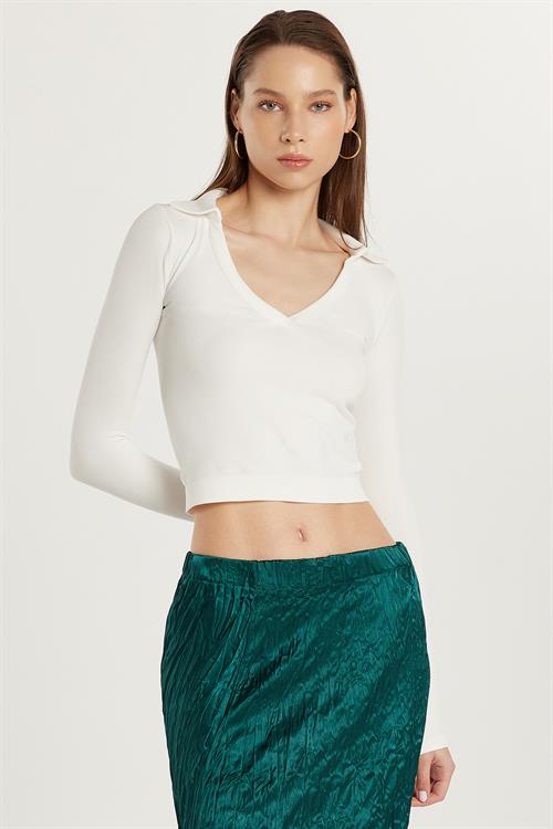 Kadın Slim Fit Dar Kesim V Yaka Ekru Bluz