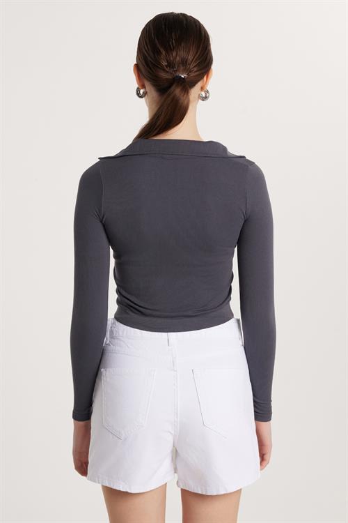 Kadın Slim Fit Dar Kesim V Yaka Antrasit Bluz