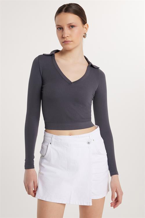Kadın Slim Fit Dar Kesim V Yaka Antrasit Bluz