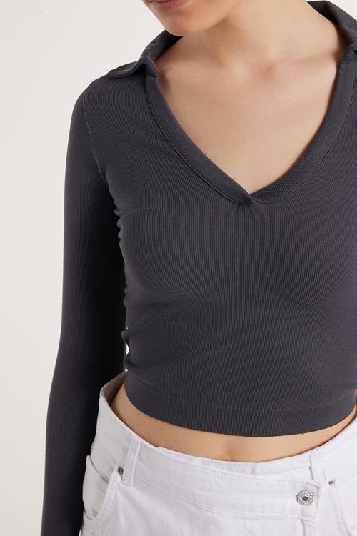 Kadın Slim Fit Dar Kesim V Yaka Antrasit Bluz