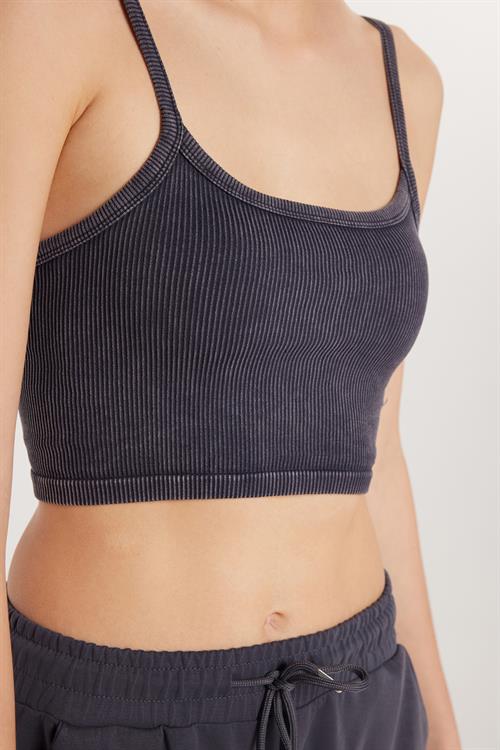 Kadın Slim Fit Kare Yaka Düz Basic Antrasit Crop Atlet