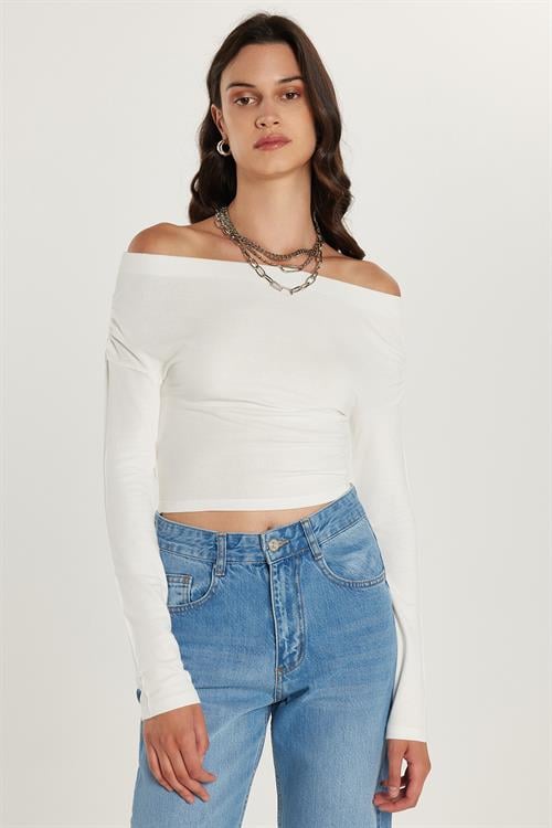 Kadın Slim Fit Dar Kesim Kayık Yaka Viskon Ekru Bluz