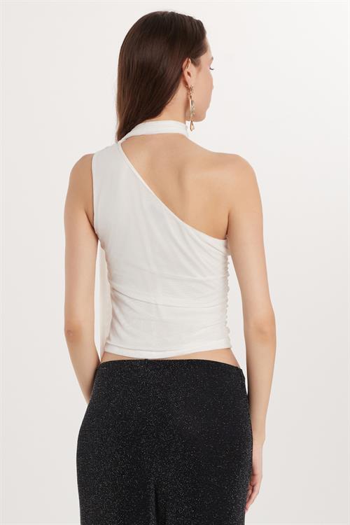 Kadın Standart Fit Tek Omuz Tül Detaylı Beyaz Bluz