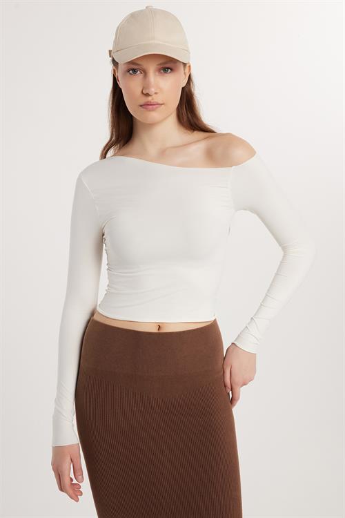 Kadın Slim Fit Dar Kesim Omuz Detaylı Ekru Bluz