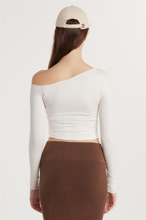 Kadın Slim Fit Dar Kesim Omuz Detaylı Ekru Bluz