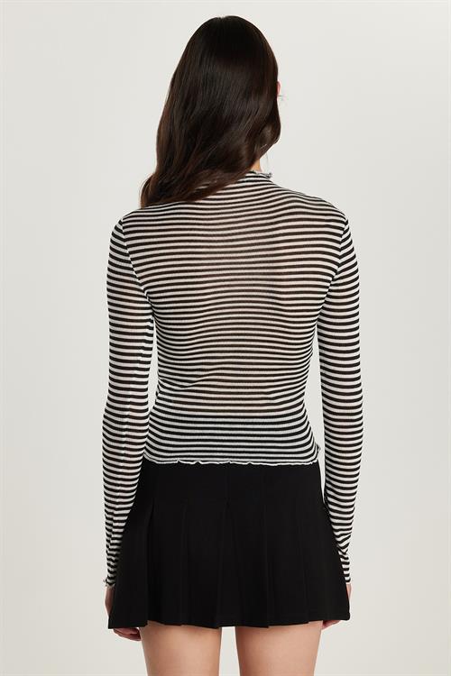 Kadın Slim Fit Dar Kesim Uzun Kollu Çizgili Yarım Balıkçı Yaka Bluz