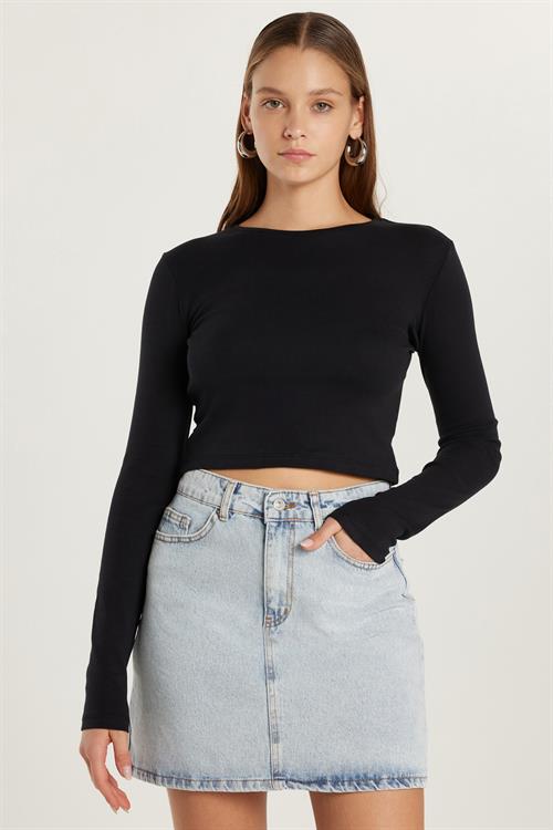 Kadın Slim Fit Dar Kesim Uzun Kollu Bisiklet Yaka Siyah Bluz