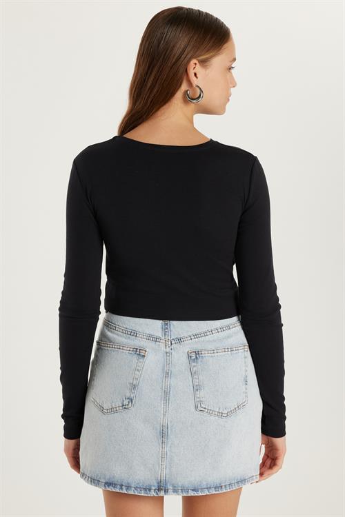 Kadın Slim Fit Dar Kesim Uzun Kollu Bisiklet Yaka Siyah Bluz