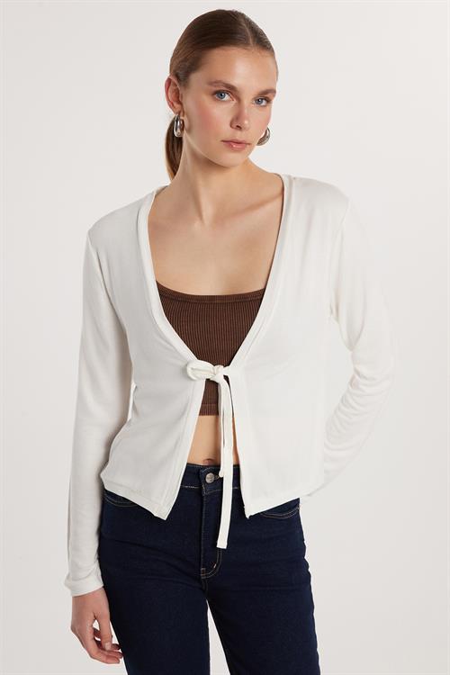 Kadın Slim Fit Dar Kesim Bağlamalı Uzun Kollu V Yaka Ekru Hırka