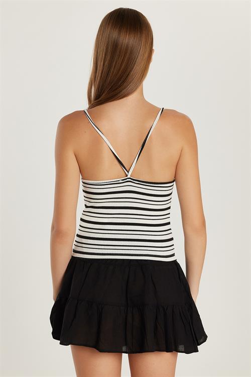 Kadın Slim Fit Dar Kesim İnce Askılı Çizgili Kare Yaka Body Atlet