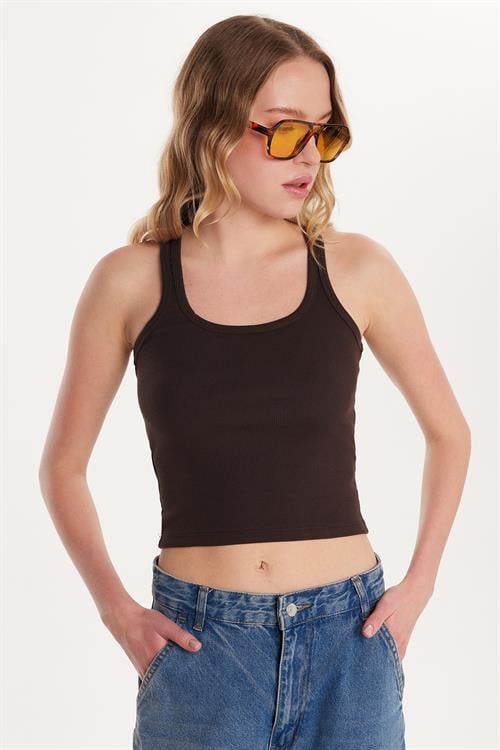 Kadın Slim Fit Dar Kesim İnce Askılı U Yaka Kahverengi Body Atlet